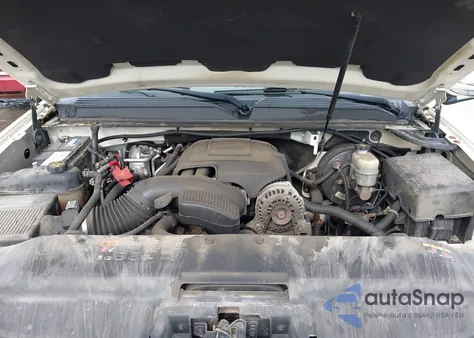 2013 Cadillac Escalade Luxury z USA, uszkodzony, nr VIN 1GYS4BEF1DR118415